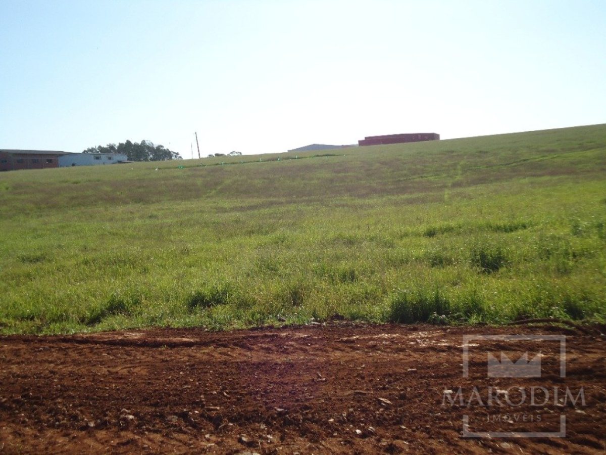 Terreno com 26933000m², Nao suíte, no bairro Borges de Medeiros em Marau