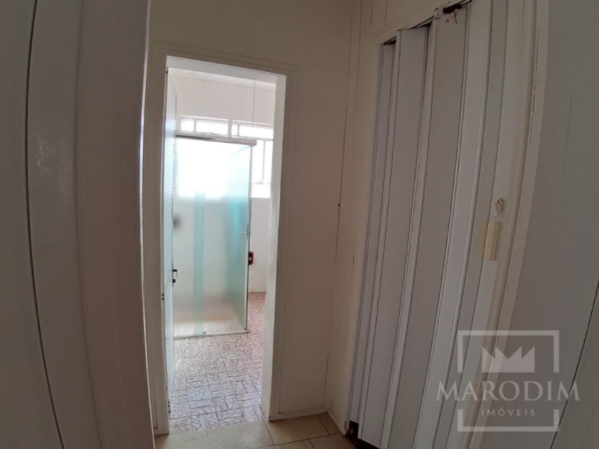 Salas/Conjuntos com 168m², Nao suíte, no bairro Centro em Marau