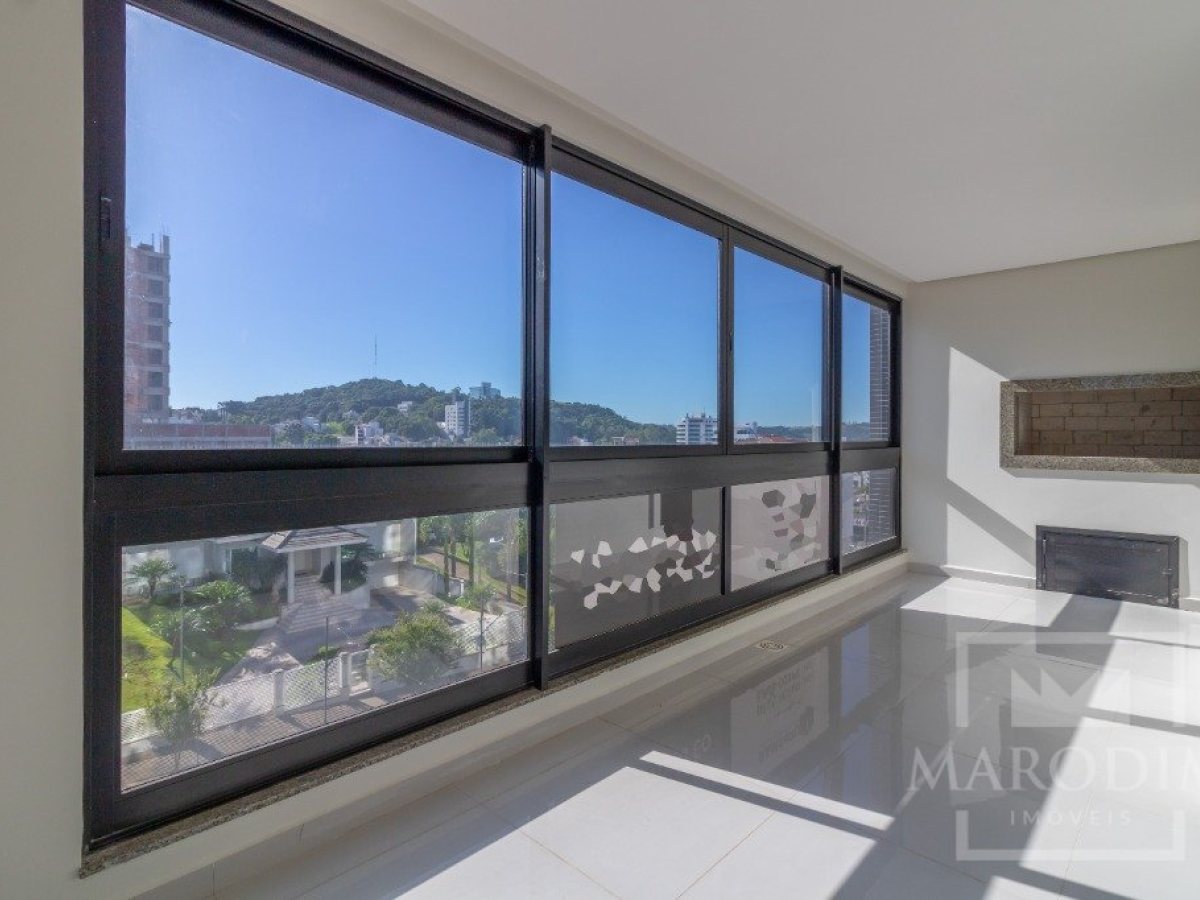 Apartamento com 157m², 3 dormitórios, Sim suíte, 1 vaga, no bairro Centro em Marau