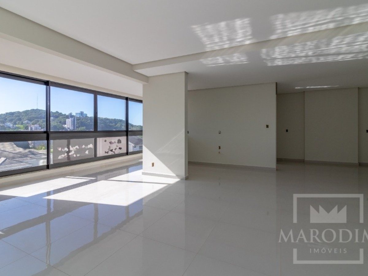 Apartamento com 157m², 3 dormitórios, Sim suíte, 1 vaga, no bairro Centro em Marau