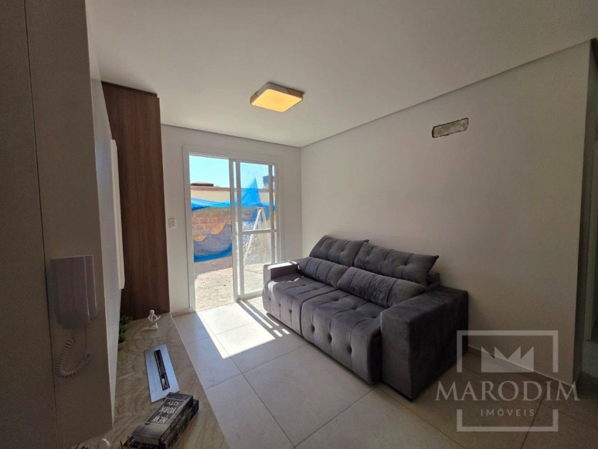 Apartamento com 67m², 2 dormitórios, Sim suíte, 1 vaga, no bairro Centro em Marau