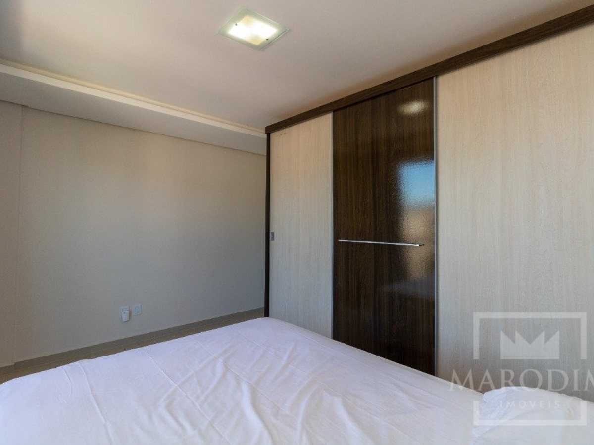 Apartamento com 133m², 3 dormitórios, Sim suíte, 2 vagas, no bairro Centro em Marau