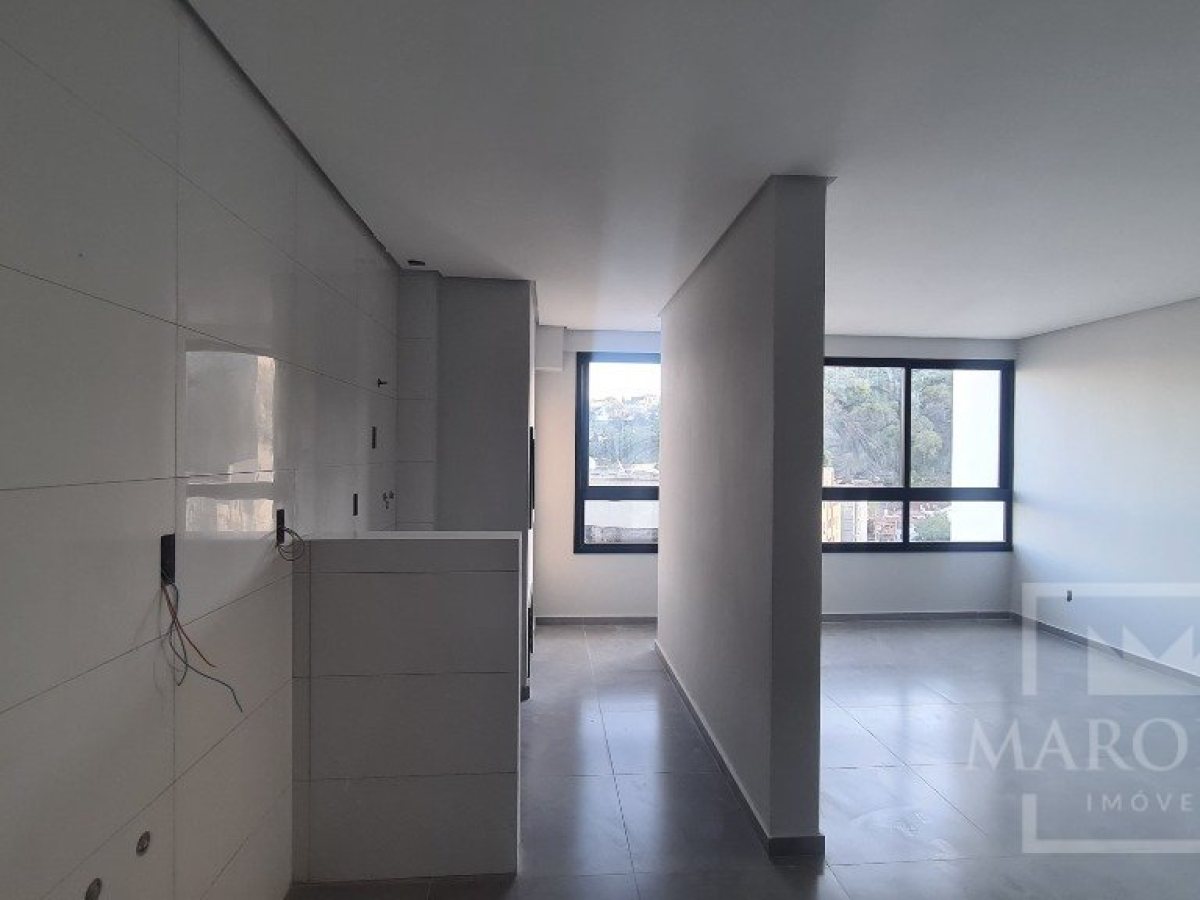 Apartamento com 67m², 2 dormitórios, Nao suíte, 1 vaga, no bairro Centro em Marau