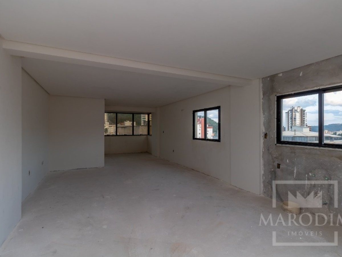 Apartamento com 130m², 2 dormitórios, Sim suíte, no bairro Centro em Marau