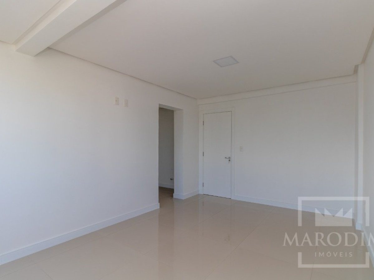 Apartamento com 109m², 2 dormitórios, Sim suíte, no bairro Centro em Marau
