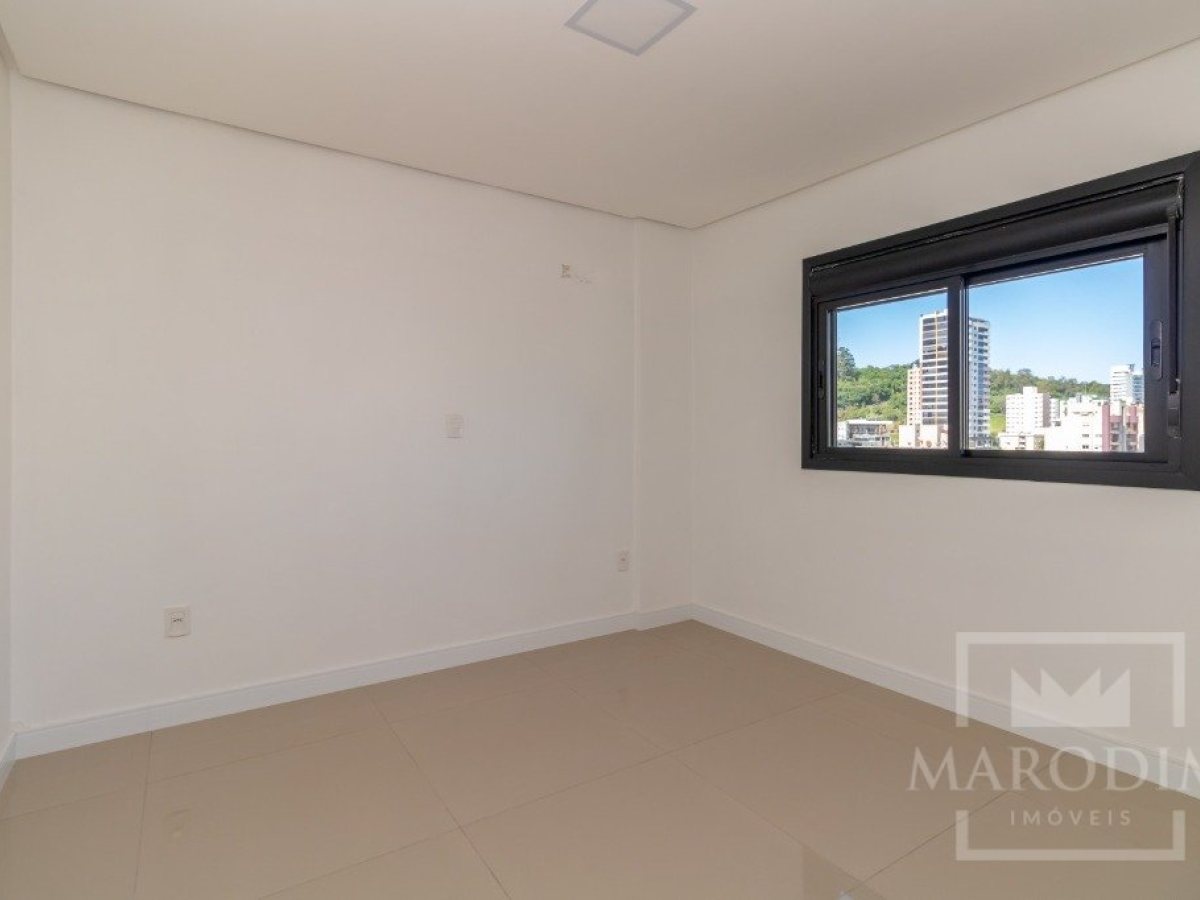 Apartamento com 109m², 2 dormitórios, Sim suíte, no bairro Centro em Marau