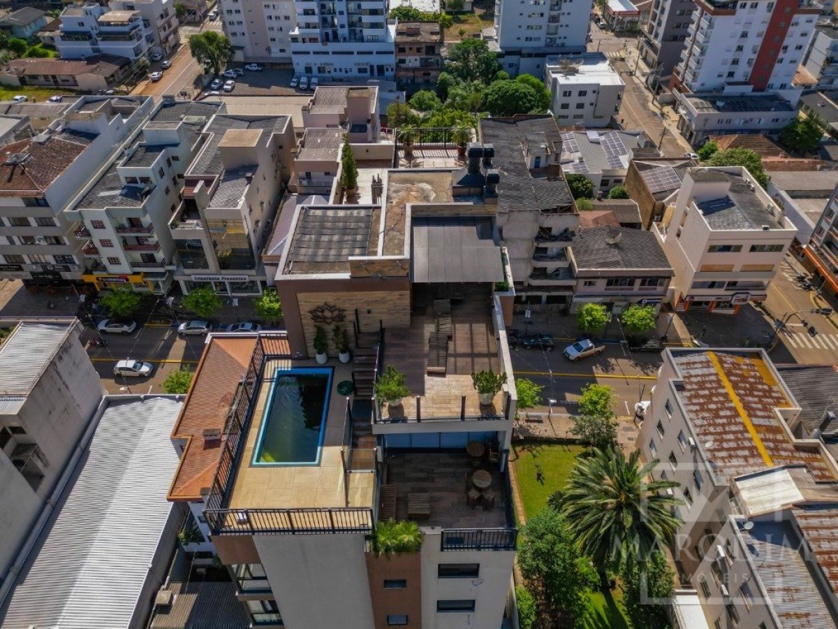 Apartamento com 109m², 2 dormitórios, Sim suíte, no bairro Centro em Marau