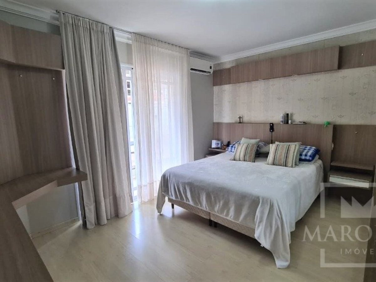 Casa com 270m², 3 dormitórios, Sim suíte, 2 vagas, no bairro Jardim  América em Marau