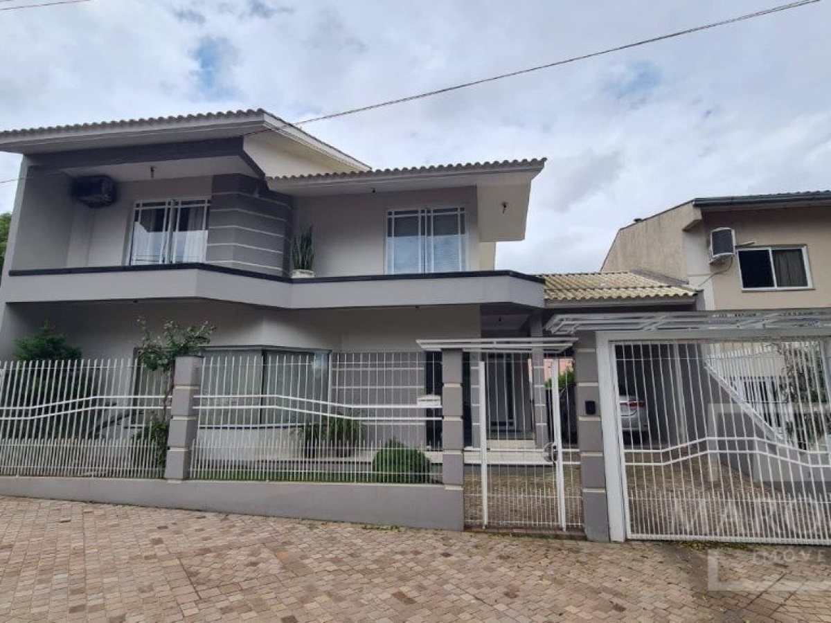 Casa com 270m², 3 dormitórios, Sim suíte, 2 vagas, no bairro Jardim  América em Marau