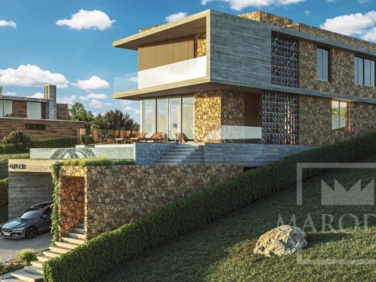 Casa com 610m², 4 dormitórios, Nao suíte, 4 vagas, no bairro Rodovia ERS 324 em Marau