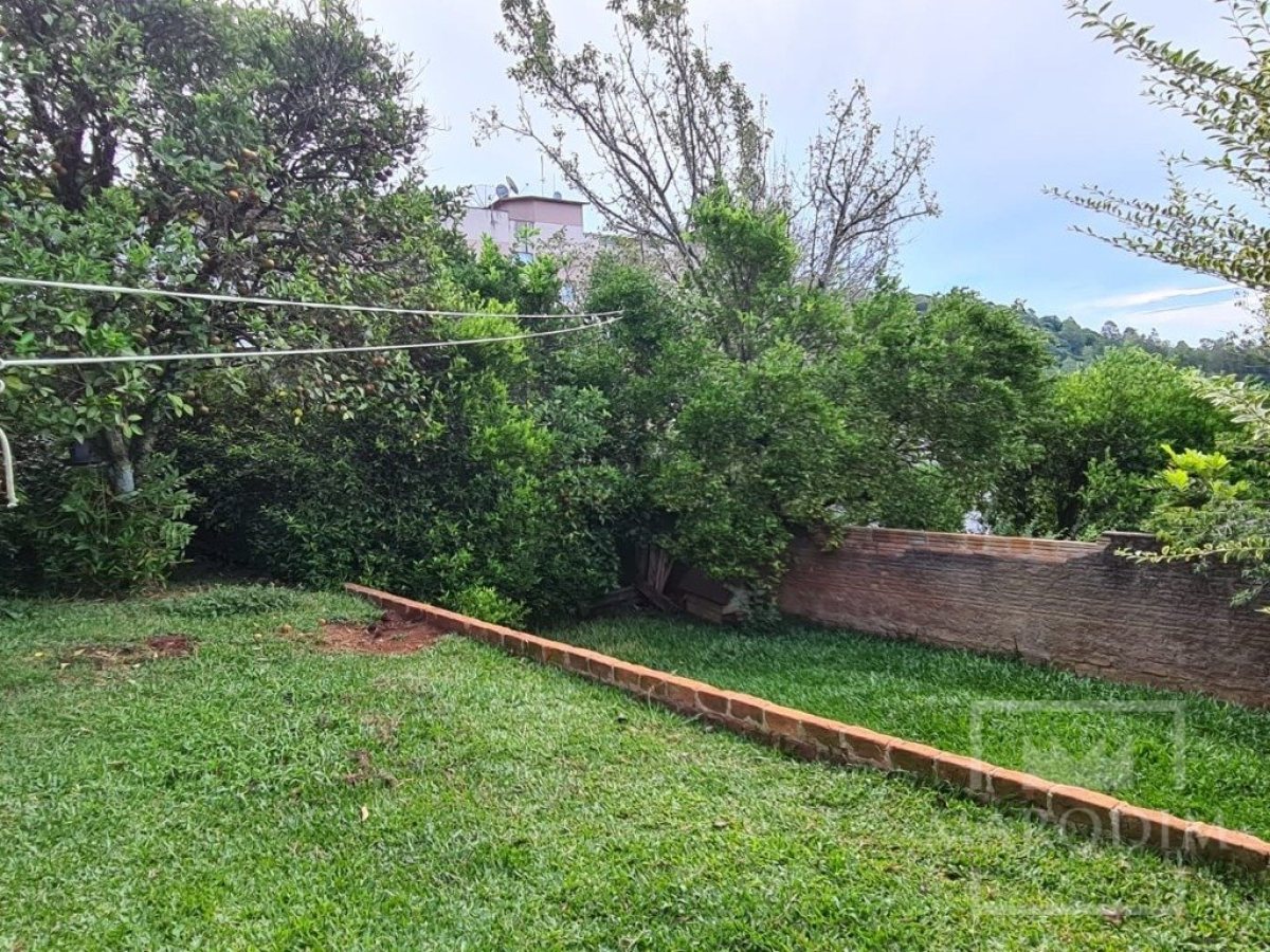 Casa com 150m², 3 dormitórios, Nao suíte, 1 vaga, no bairro Progresso em Marau