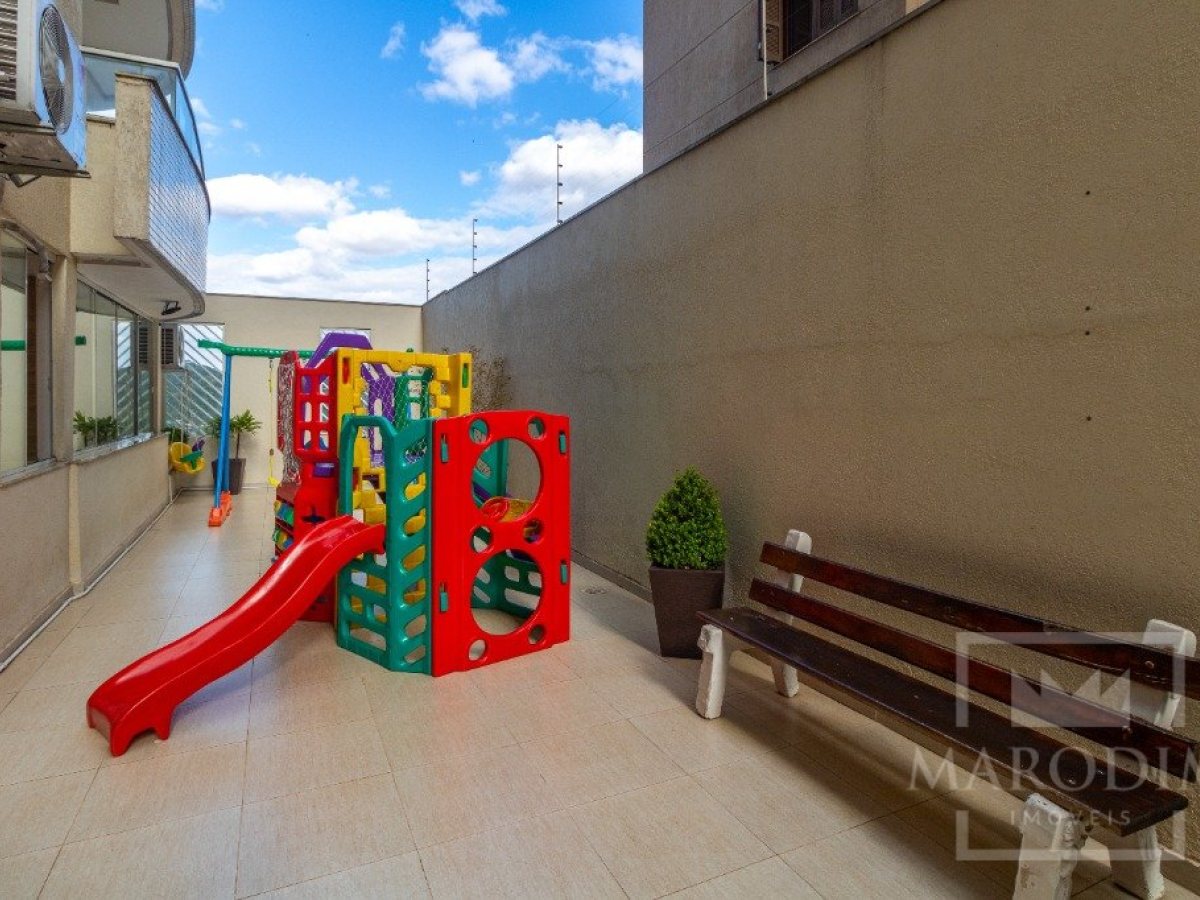 Apartamento com 123m², 3 dormitórios, Sim suíte, 1 vaga, no bairro Centro em Marau