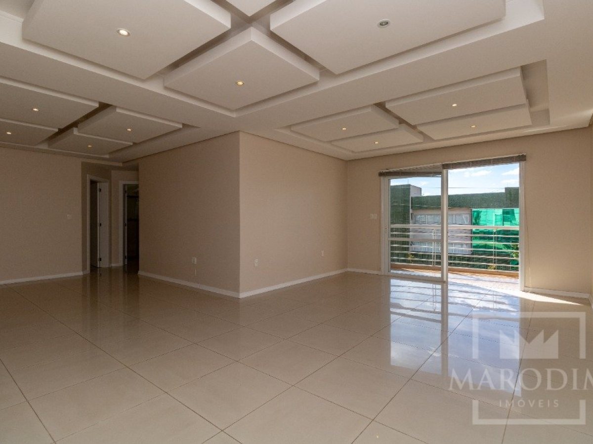 Cobertura com 540m², 3 dormitórios, Sim suíte, 4 vagas, no bairro Loteamento Girardi em Marau