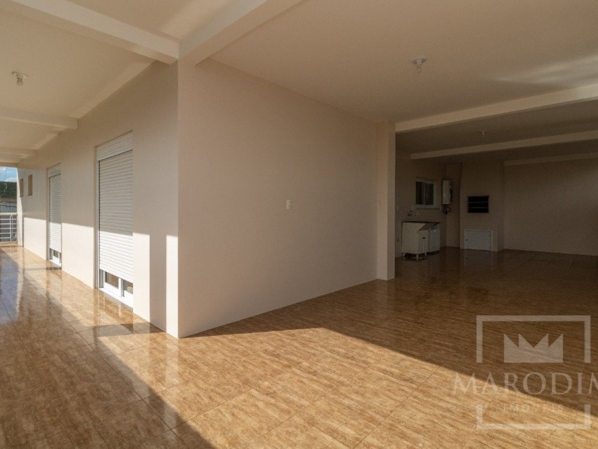 Cobertura com 540m², 3 dormitórios, Sim suíte, 4 vagas, no bairro Loteamento Girardi em Marau