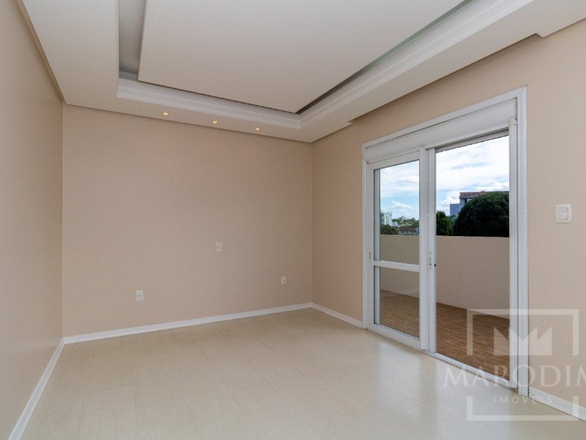 Cobertura com 540m², 3 dormitórios, Sim suíte, 4 vagas, no bairro Loteamento Girardi em Marau