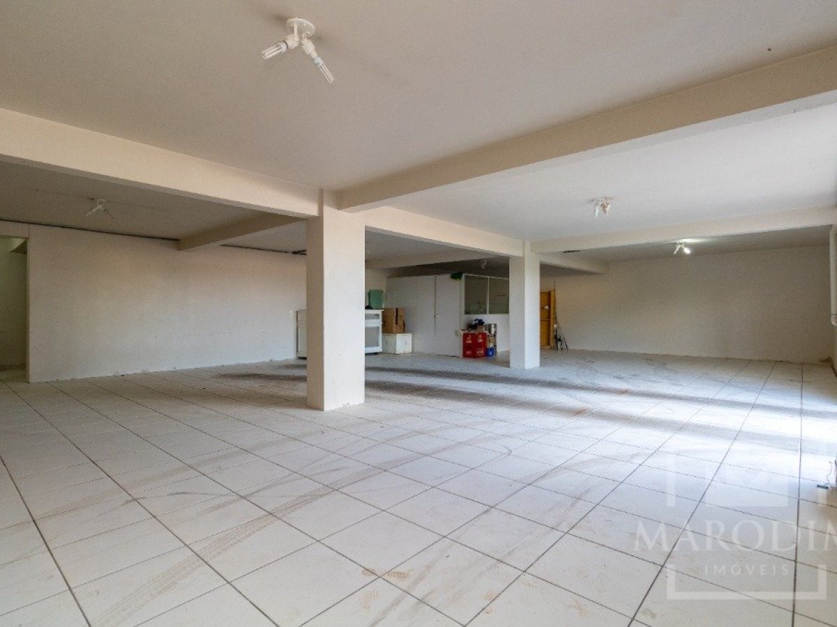 Cobertura com 540m², 3 dormitórios, Sim suíte, 4 vagas, no bairro Loteamento Girardi em Marau