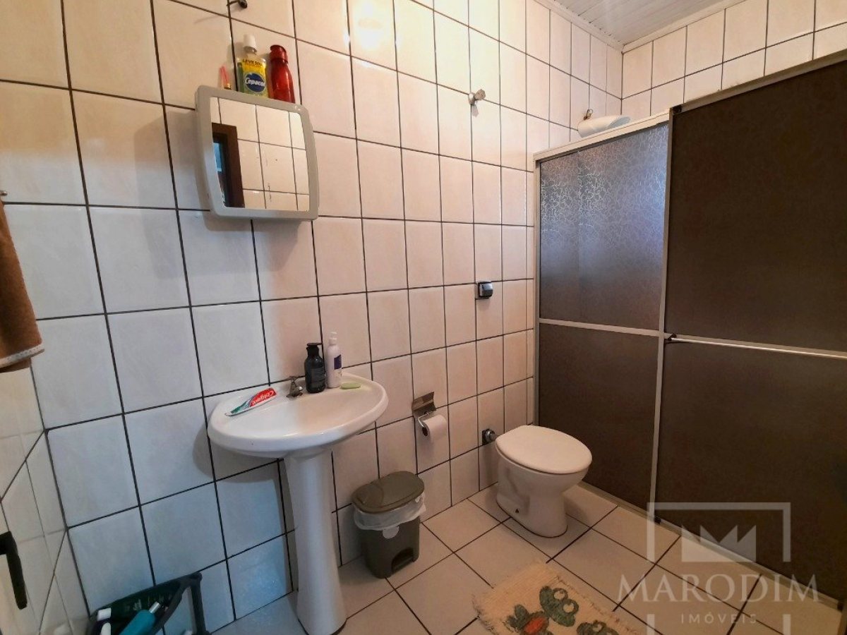 Apartamento com 160m², 3 dormitórios, Nao suíte, 1 vaga, no bairro Centro em Marau