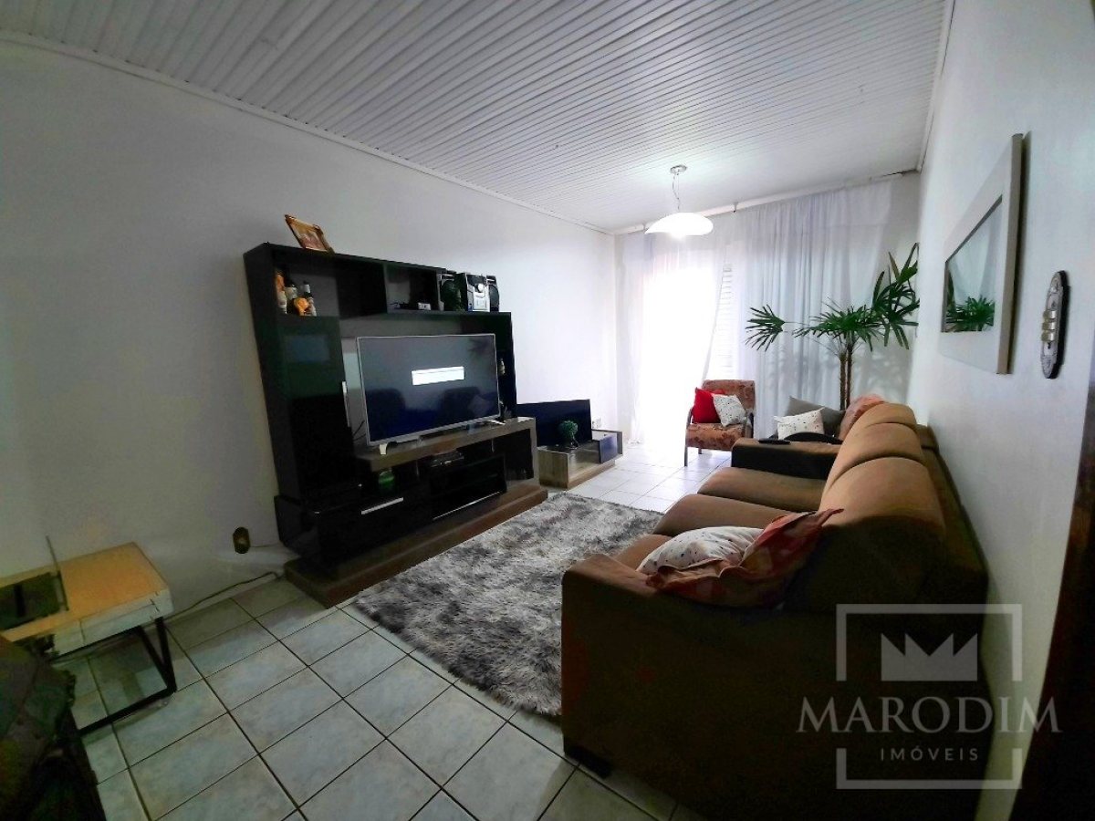 Apartamento com 160m², 3 dormitórios, Nao suíte, 1 vaga, no bairro Centro em Marau