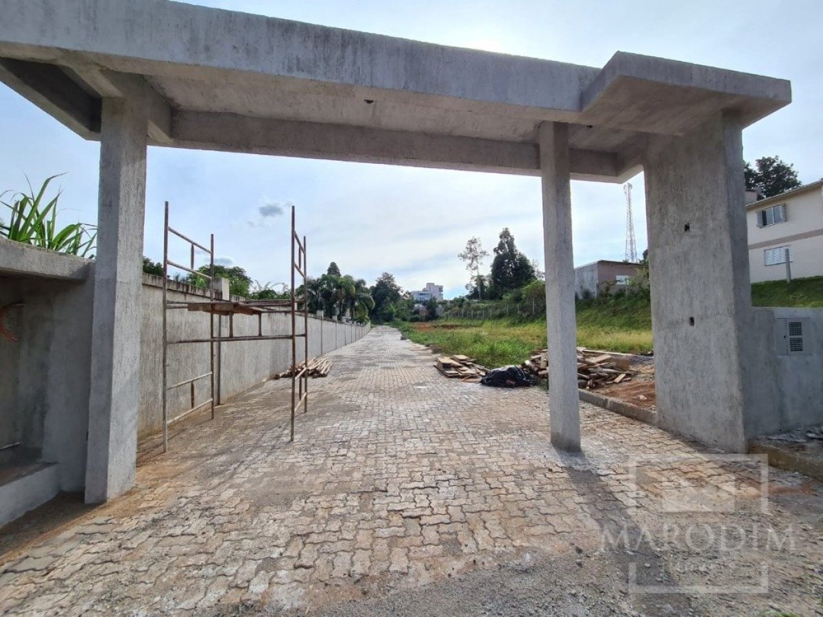 Terreno com 323m², Nao suíte, no bairro Jardim do Sol em Marau