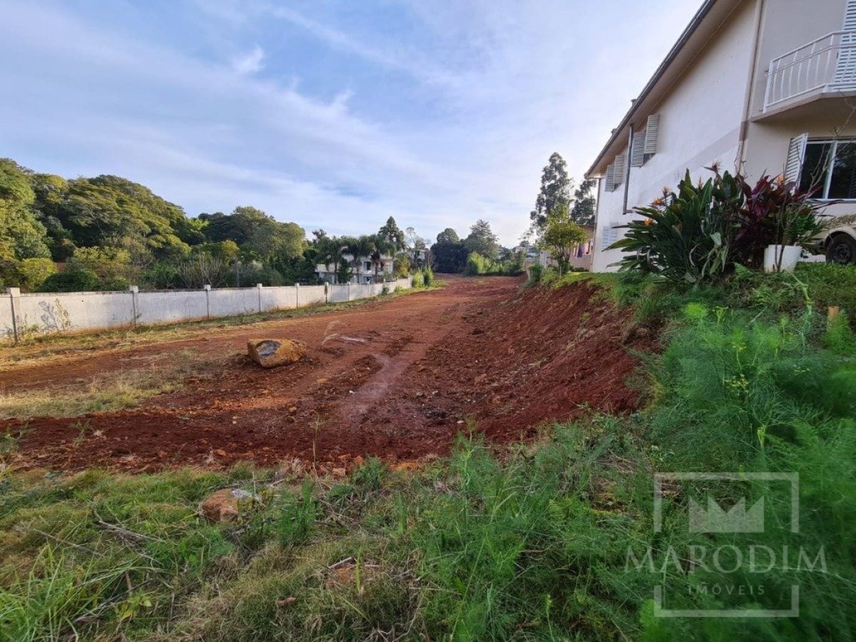 Terreno com 323m², Nao suíte, no bairro Jardim do Sol em Marau