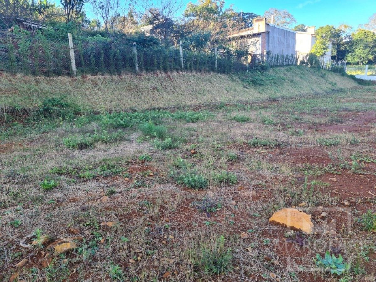 Terreno com 323m², Nao suíte, no bairro Jardim do Sol em Marau