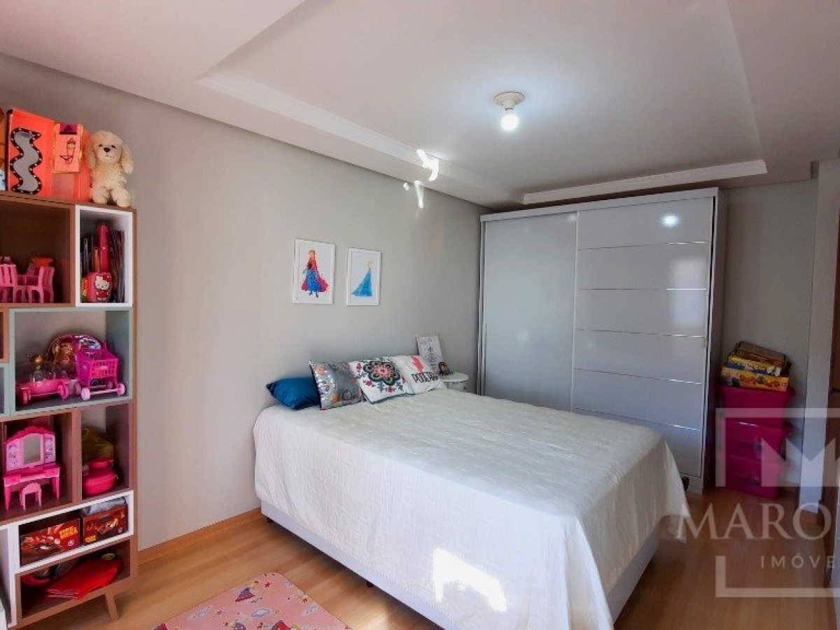Apartamento com 82m², 2 dormitórios, Sim suíte, 2 vagas, no bairro Centro em Marau