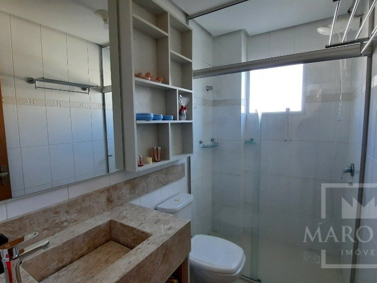 Apartamento com 82m², 2 dormitórios, Sim suíte, 2 vagas, no bairro Centro em Marau