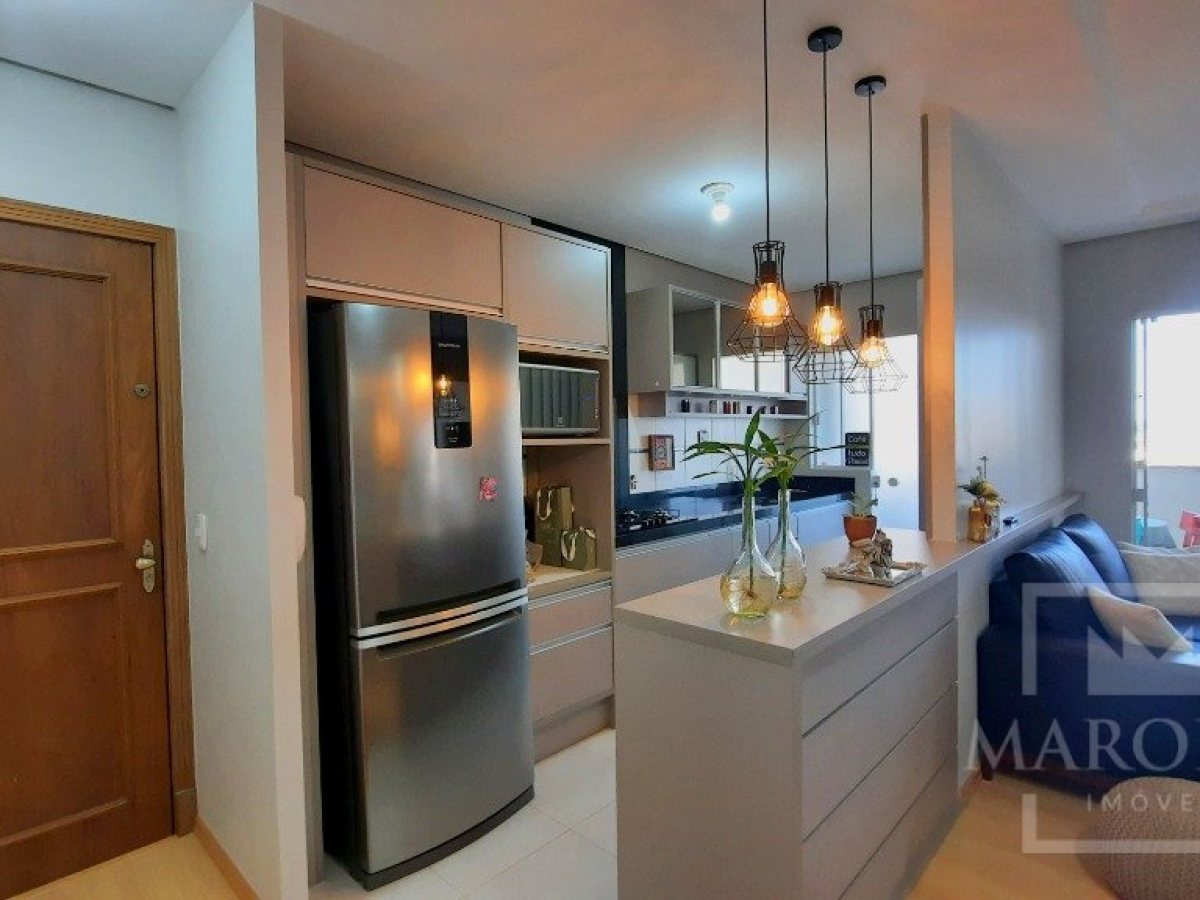 Apartamento com 82m², 2 dormitórios, Sim suíte, 2 vagas, no bairro Centro em Marau