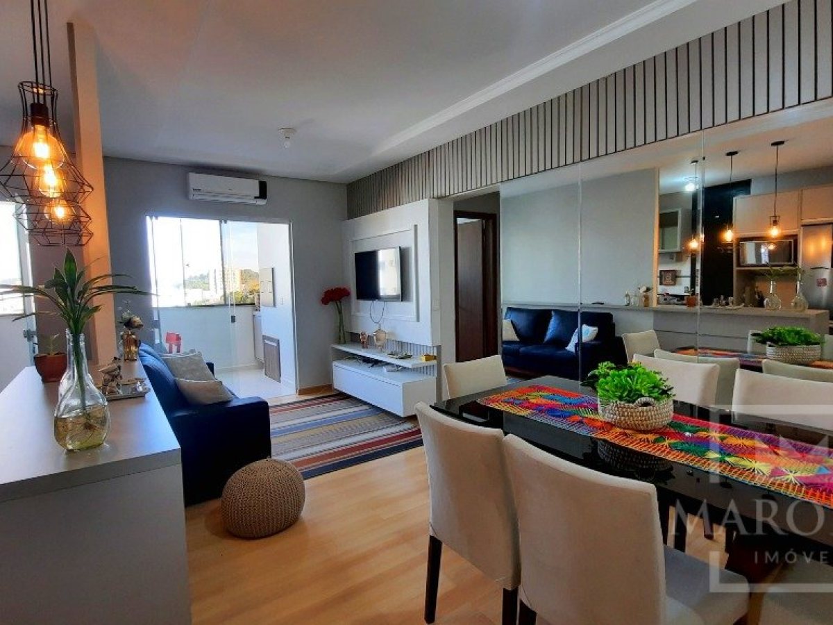 Apartamento com 82m², 2 dormitórios, Sim suíte, 2 vagas, no bairro Centro em Marau