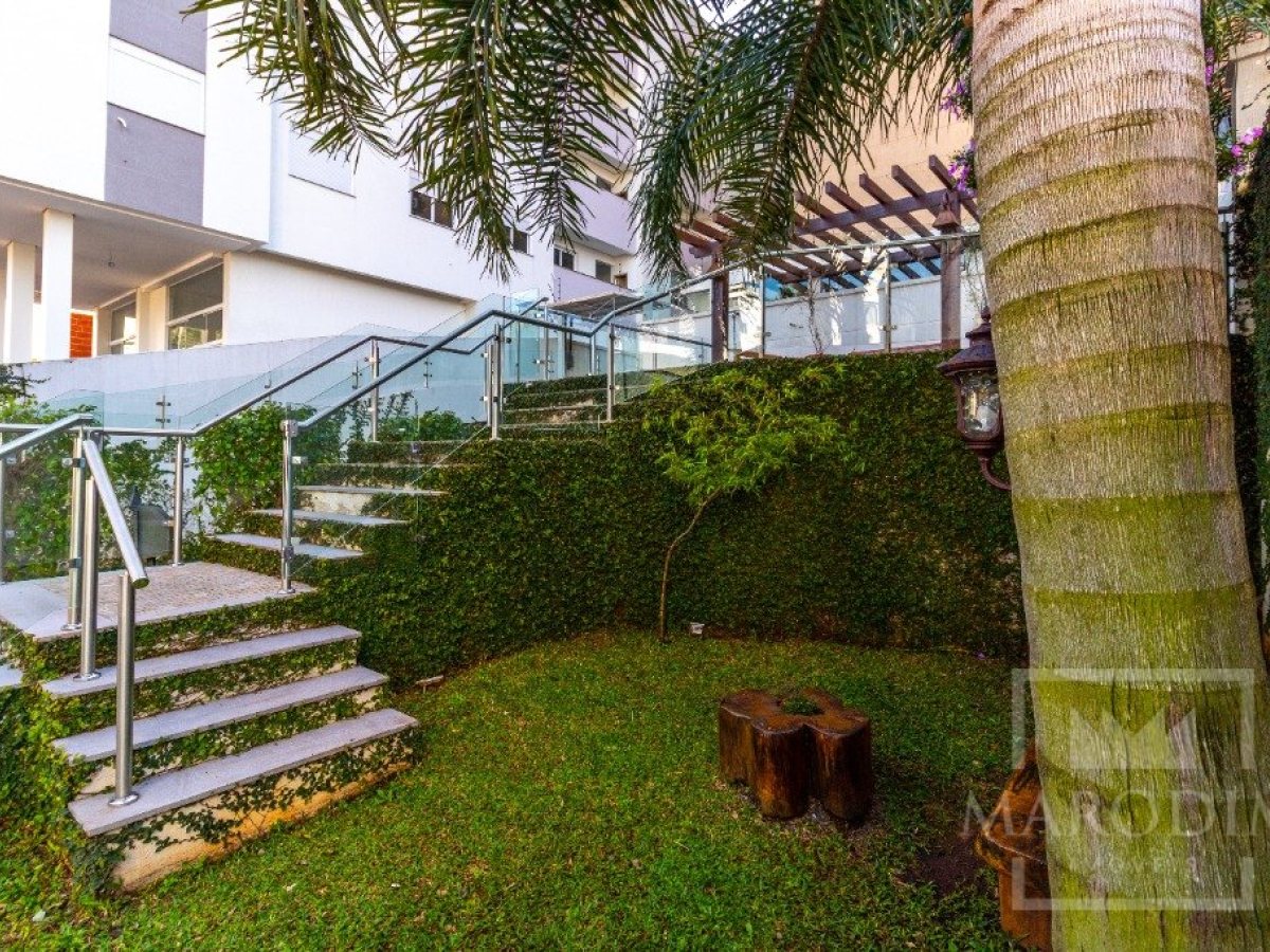 Apartamento com 82m², 2 dormitórios, Sim suíte, 2 vagas, no bairro Centro em Marau