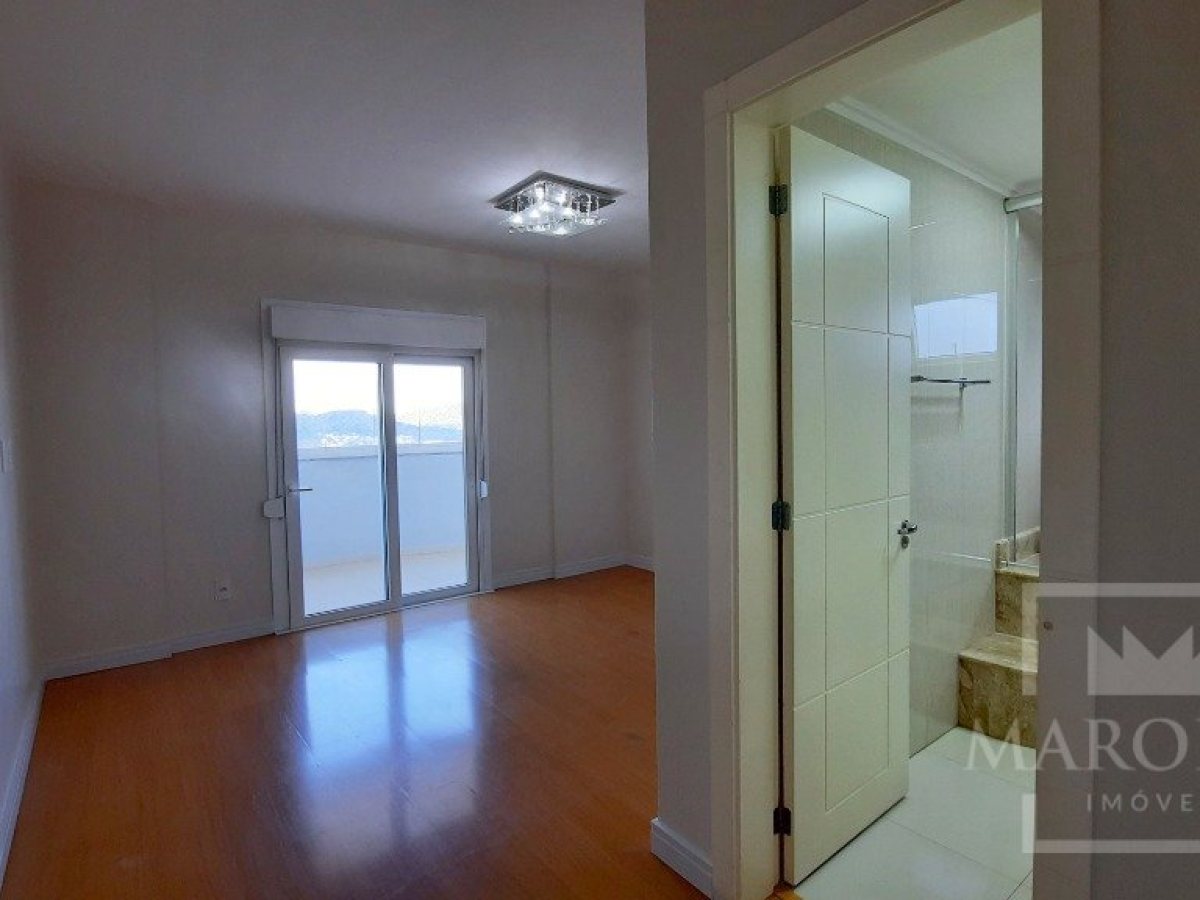Apartamento com 158m², 3 dormitórios, Sim suíte, 2 vagas, no bairro Centro em Marau