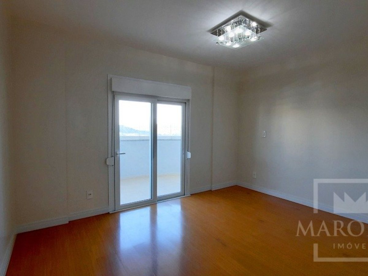 Apartamento com 158m², 3 dormitórios, Sim suíte, 2 vagas, no bairro Centro em Marau