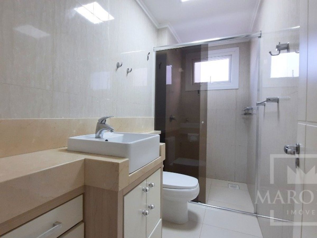 Apartamento com 158m², 3 dormitórios, Sim suíte, 2 vagas, no bairro Centro em Marau