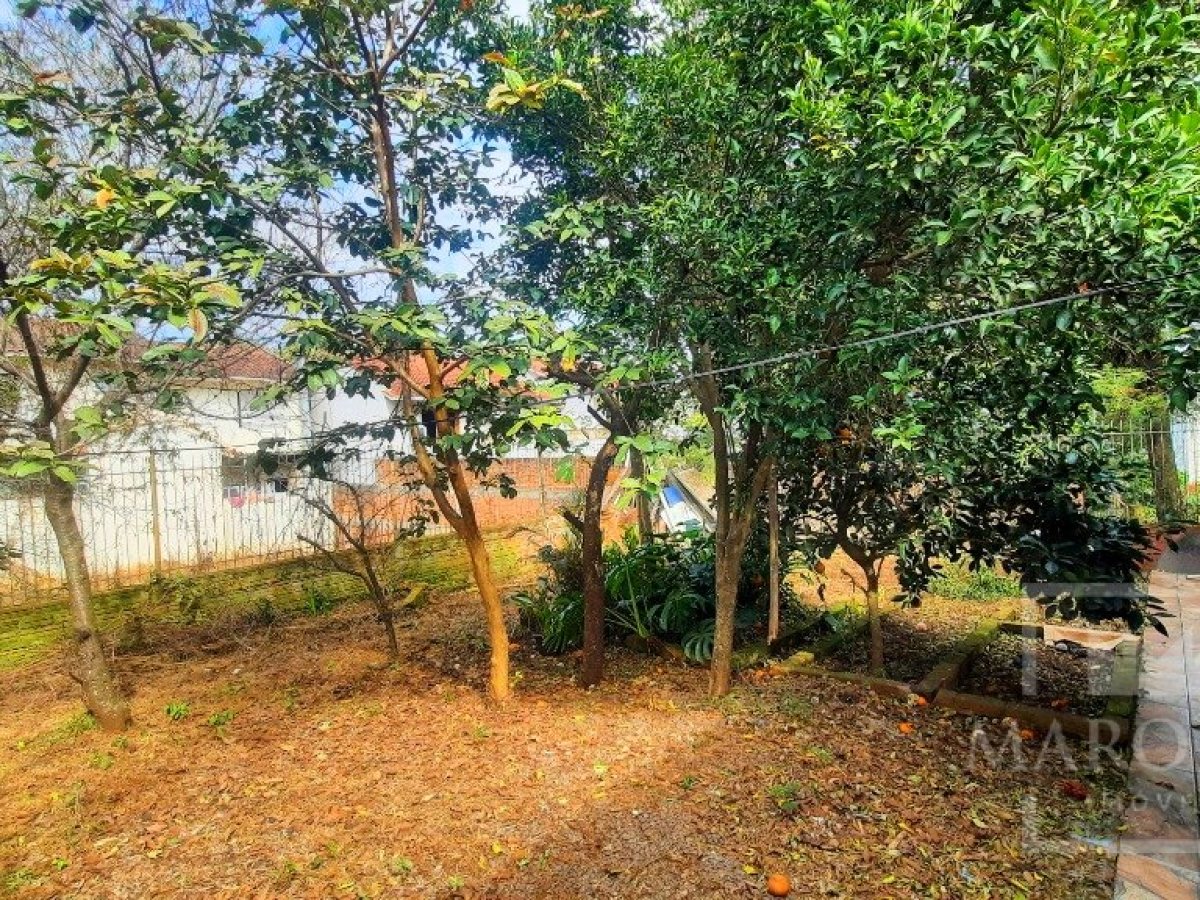 Casa com 83m², 3 dormitórios, Nao suíte, 2 vagas, no bairro Loteamento Busnello em Marau