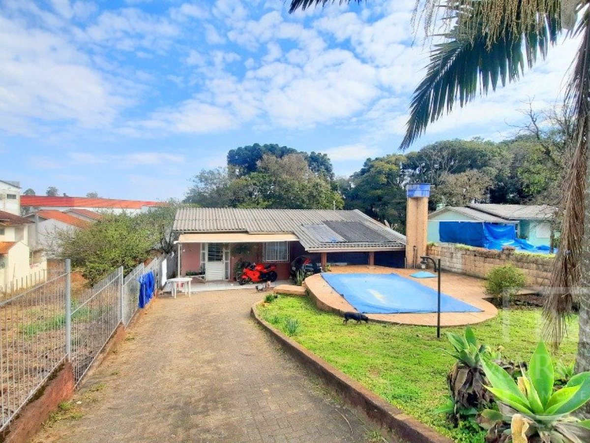 Casa com 83m², 3 dormitórios, Nao suíte, 2 vagas, no bairro Loteamento Busnello em Marau