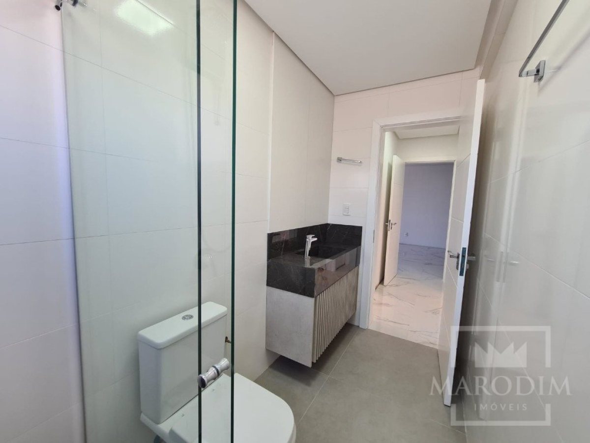 Apartamento com 110m², 2 dormitórios, Sim suíte, 2 vagas, no bairro Centro em Marau