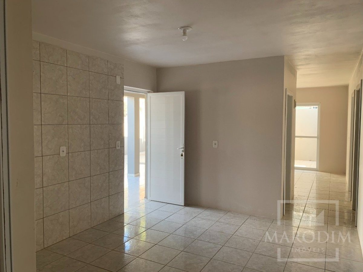 Casa com 90m², 3 dormitórios, Nao suíte, 2 vagas, no bairro Progresso em Marau