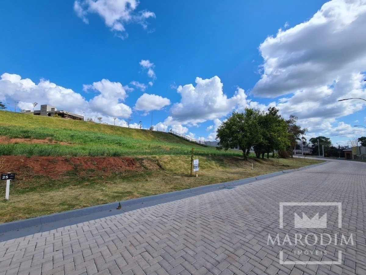 Terreno com 455m², Nao suíte, no bairro Rodovia ERS 324 em Marau