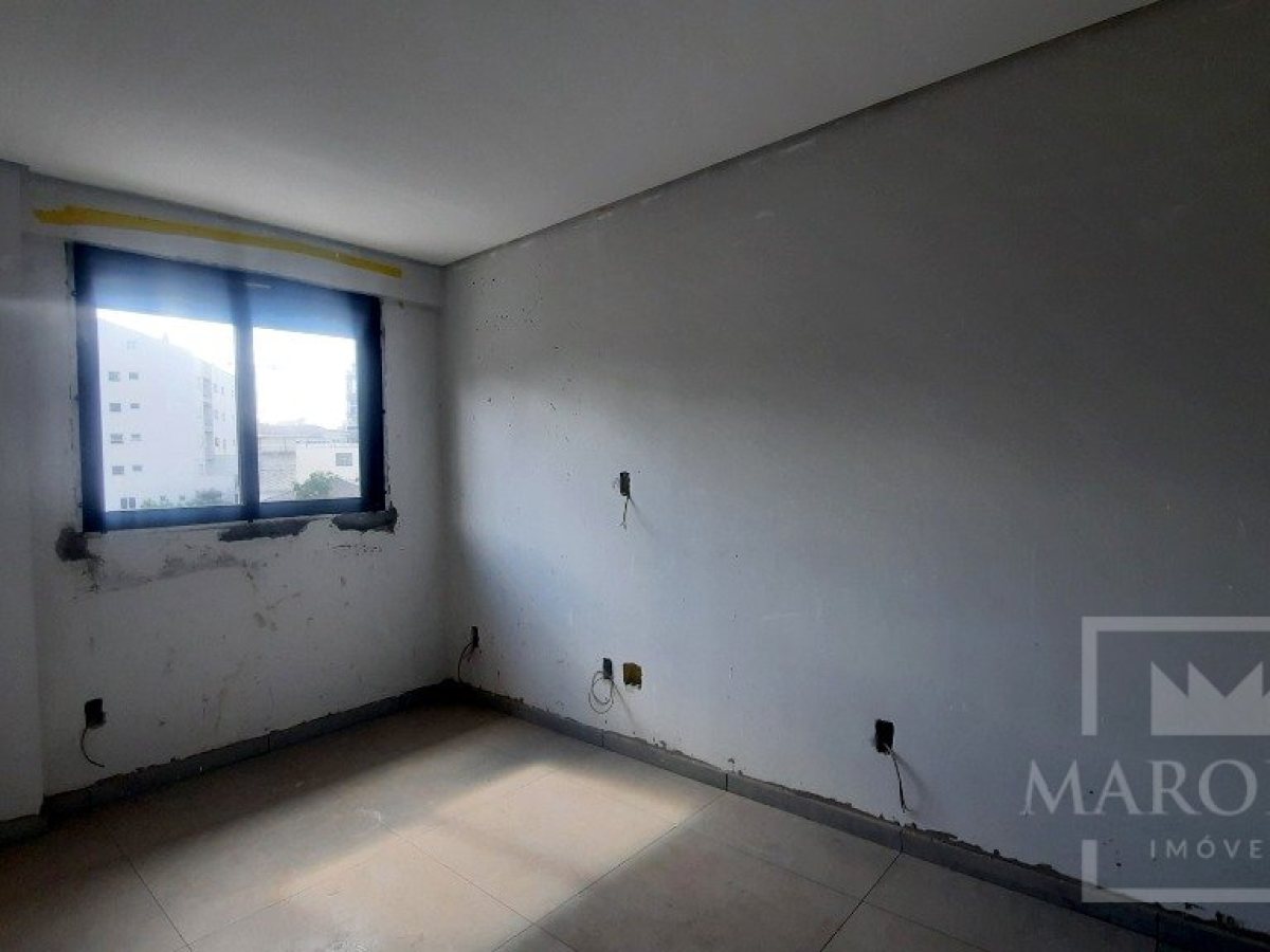 Apartamento com 66m², 2 dormitórios, Nao suíte, 1 vaga, no bairro Centro em Marau