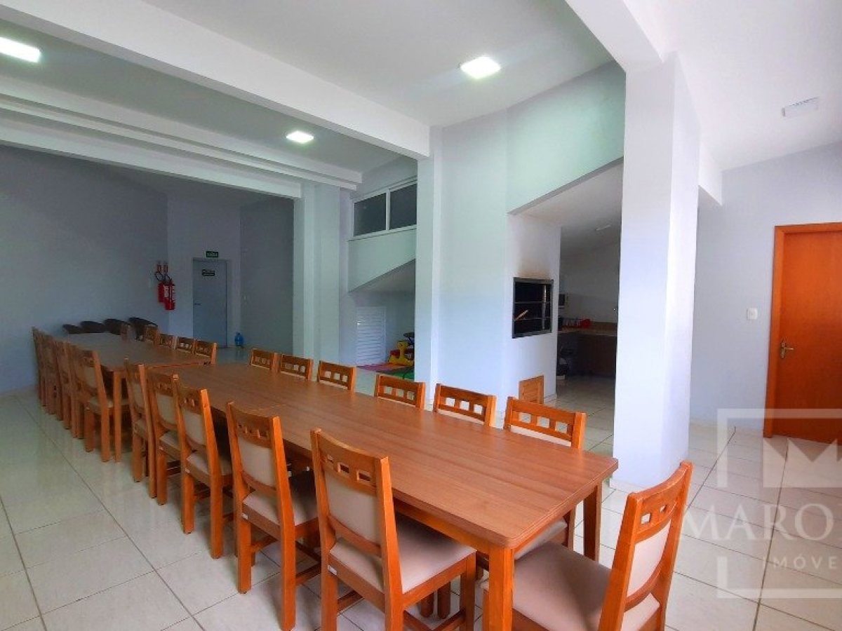 Cobertura com 156m², 3 dormitórios, Nao suíte, 2 vagas, no bairro Centro em Marau