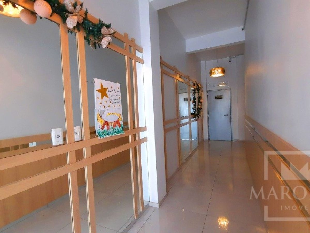 Cobertura com 156m², 3 dormitórios, Nao suíte, 2 vagas, no bairro Centro em Marau