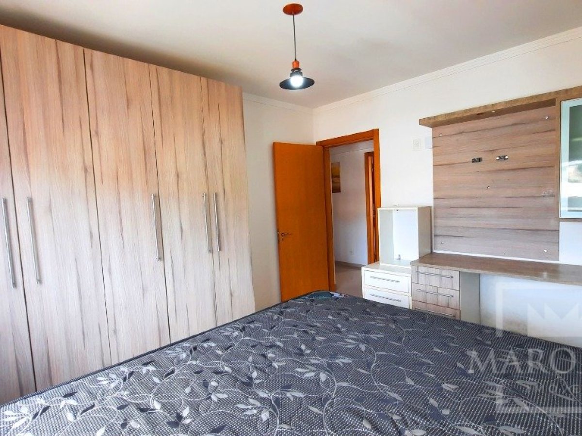 Cobertura com 156m², 3 dormitórios, Nao suíte, 2 vagas, no bairro Centro em Marau