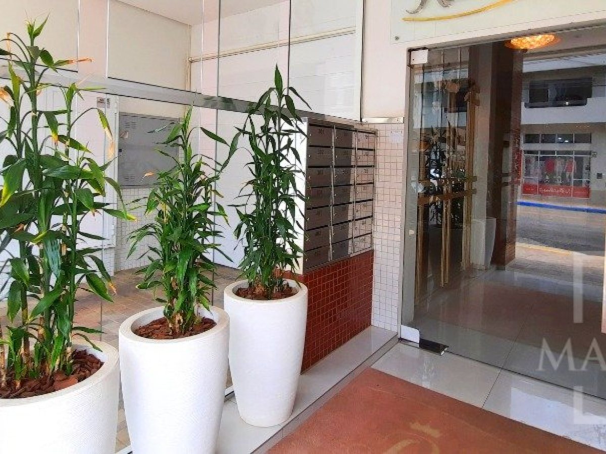 Cobertura com 156m², 3 dormitórios, Nao suíte, 2 vagas, no bairro Centro em Marau