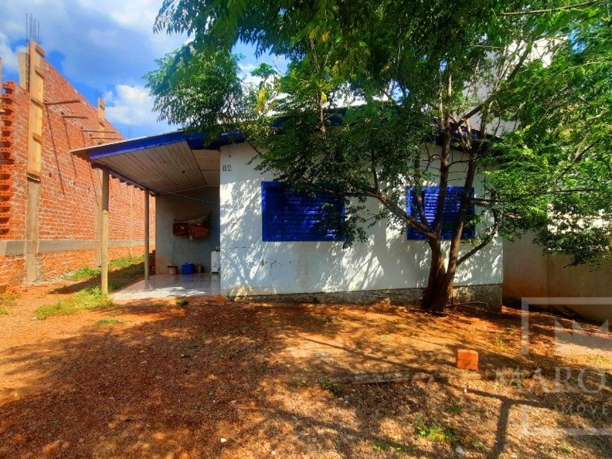 Casa com 136m², 5 dormitórios, Nao suíte, 2 vagas, no bairro Jardim do Sol em Marau
