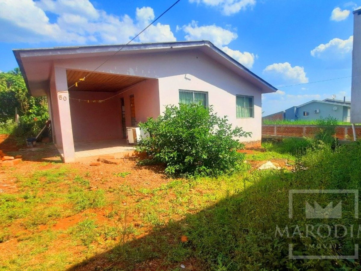 Casa com 136m², 5 dormitórios, Nao suíte, 2 vagas, no bairro Jardim do Sol em Marau