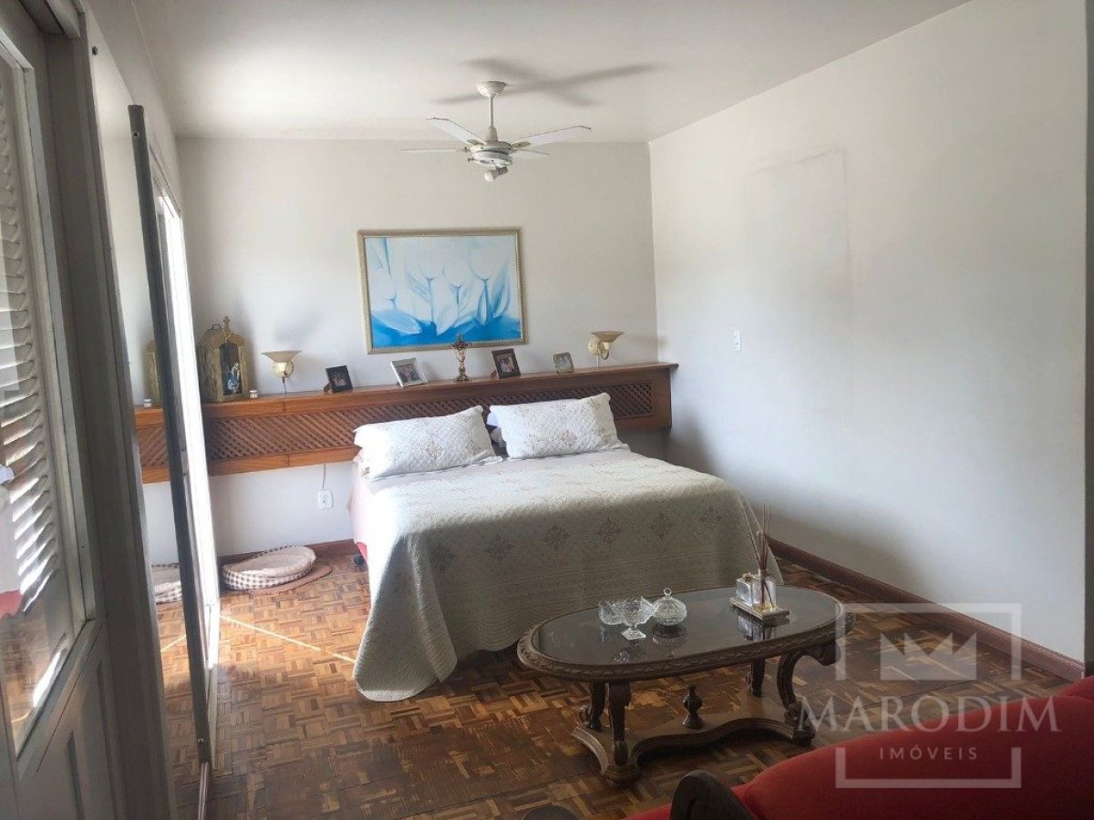 Casa com 261m², 3 dormitórios, Nao suíte, 2 vagas, no bairro Constante Fuga em Marau