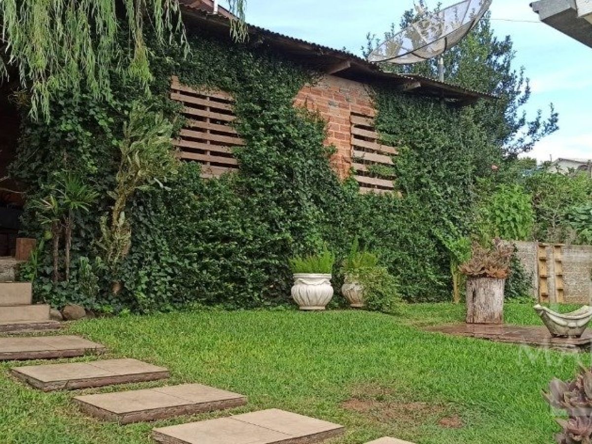 Casa com 261m², 3 dormitórios, Nao suíte, 2 vagas, no bairro Constante Fuga em Marau