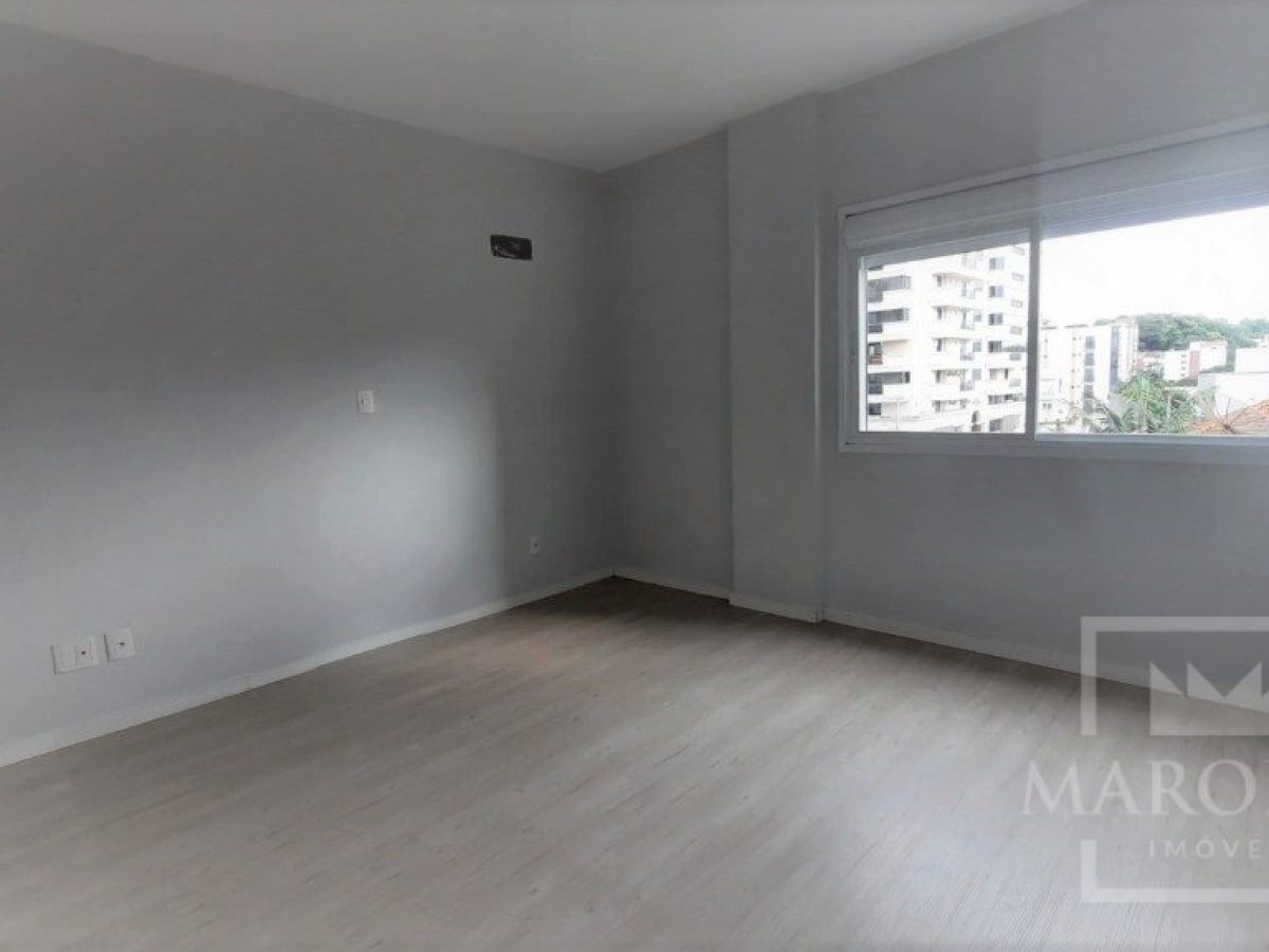 Apartamento com 112m², 2 dormitórios, Nao suíte, 1 vaga, no bairro Centro em Marau