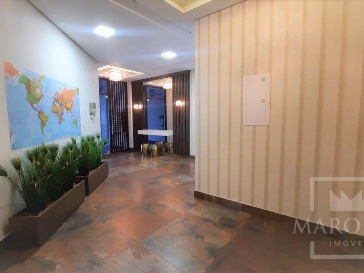 Apartamento com 112m², 2 dormitórios, Nao suíte, 1 vaga, no bairro Centro em Marau