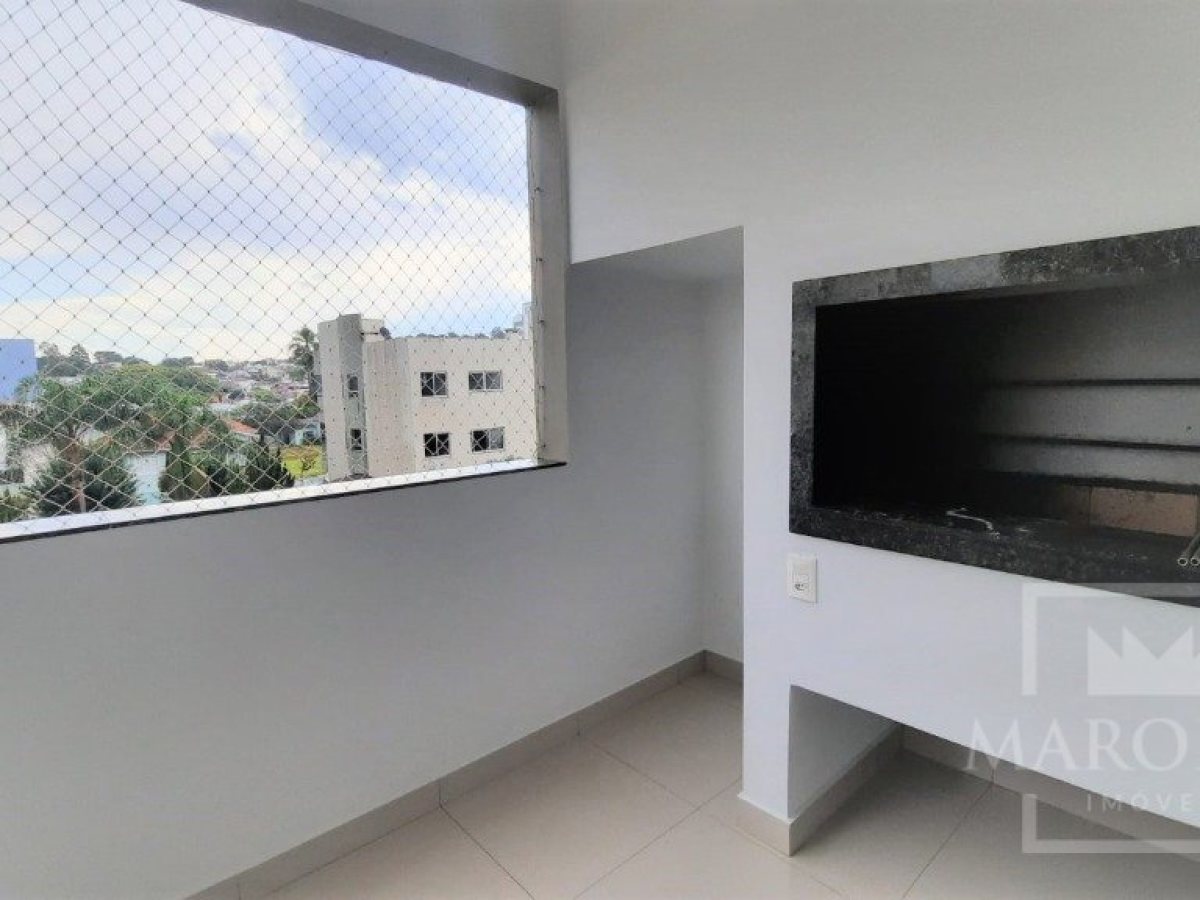 Apartamento com 112m², 2 dormitórios, Nao suíte, 1 vaga, no bairro Centro em Marau